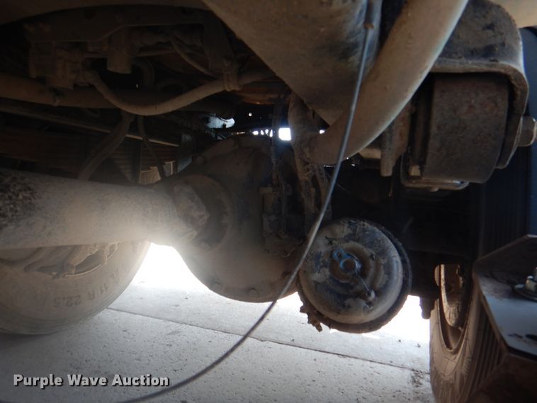 image for item KX9433 2015 Freightliner Business Class M2  street sweeper truck