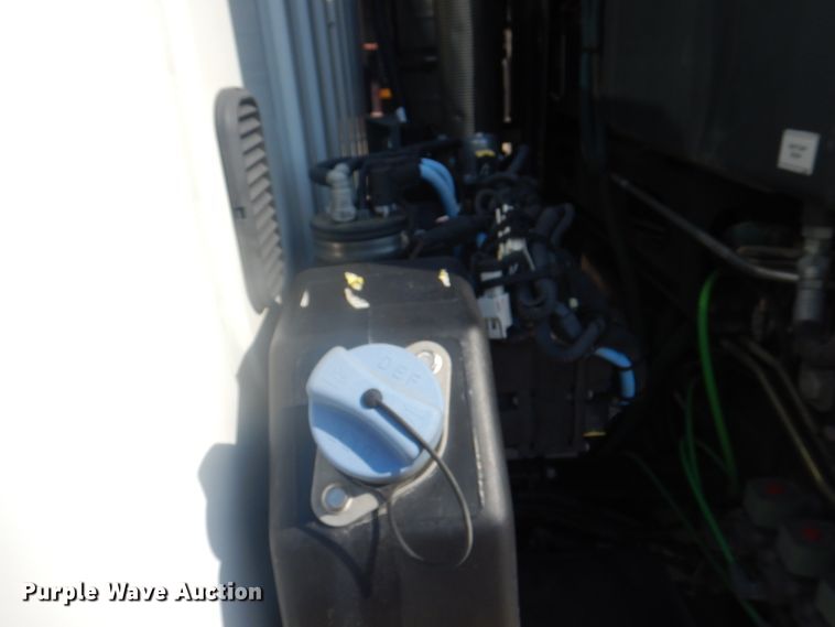 image for item KX9433 2015 Freightliner Business Class M2  street sweeper truck