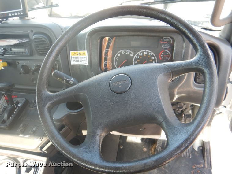 image for item KX9433 2015 Freightliner Business Class M2  street sweeper truck