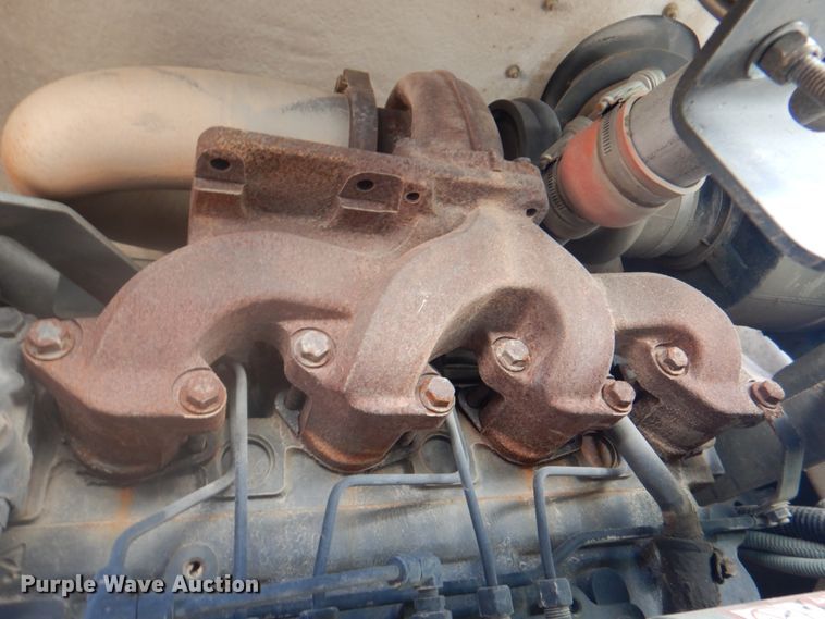 image for item KX9433 2015 Freightliner Business Class M2  street sweeper truck