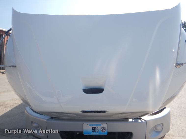 image for item KX9433 2015 Freightliner Business Class M2  street sweeper truck