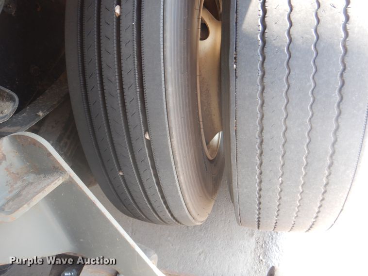 image for item KX9433 2015 Freightliner Business Class M2  street sweeper truck