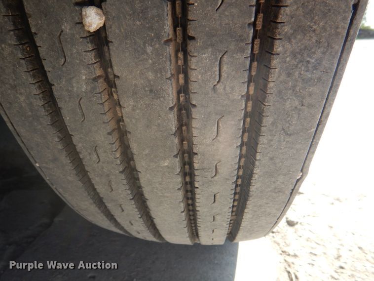 image for item KX9433 2015 Freightliner Business Class M2  street sweeper truck