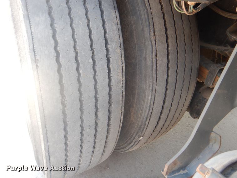 image for item KX9433 2015 Freightliner Business Class M2  street sweeper truck