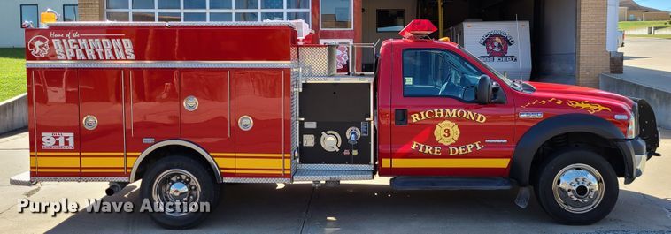 image for item L1266 2005 Ford F550 Super Duty  pumper fire truck