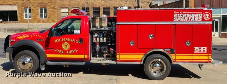 image for item L1266 2005 Ford F550 Super Duty  pumper fire truck