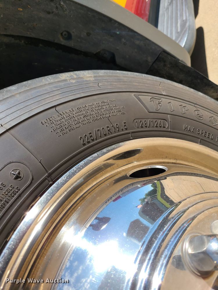 image for item L1266 2005 Ford F550 Super Duty  pumper fire truck