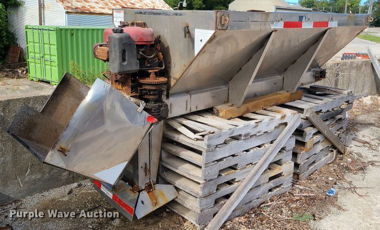 image for item L1267 Air-Flo  spreader