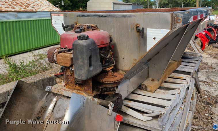 image for item L1267 Air-Flo  spreader