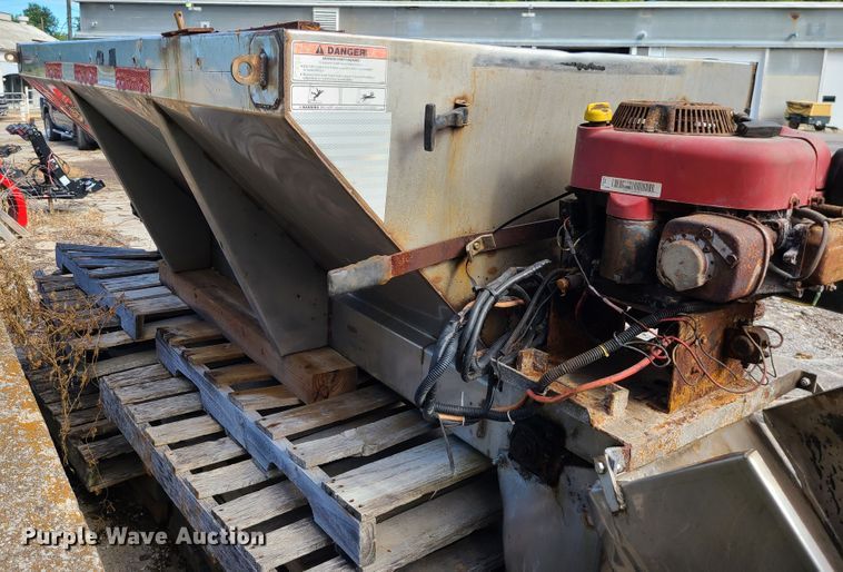 image for item L1267 Air-Flo  spreader