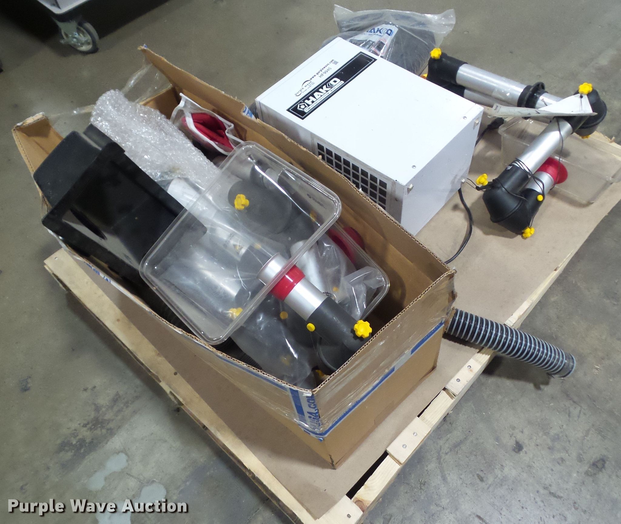 Hakko HJ3100 fume extractor in Des Moines, IA Item HF9945 sold