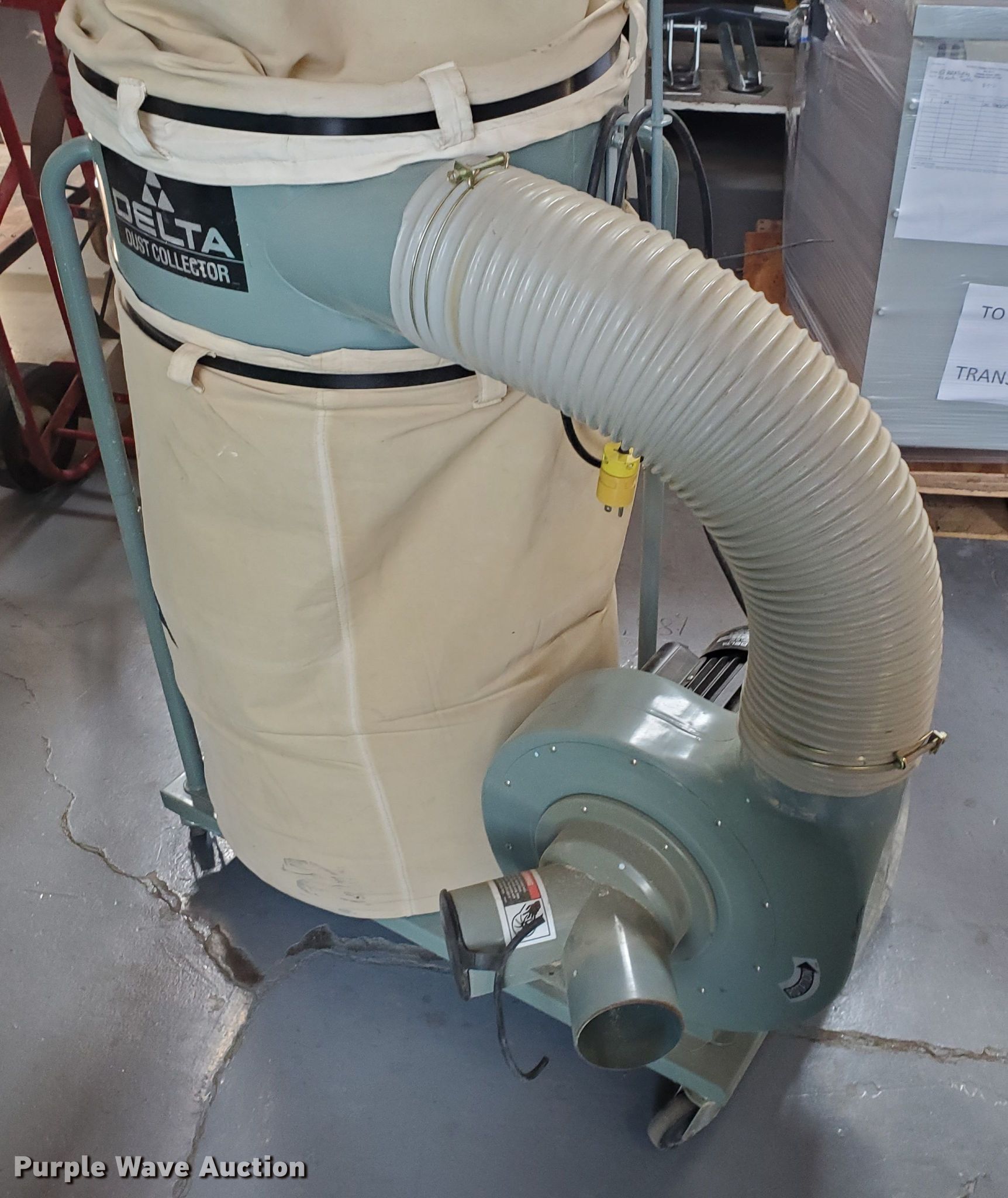 Delta 50850 dust collector in Norton, KS Item KK9300 sold Purple Wave