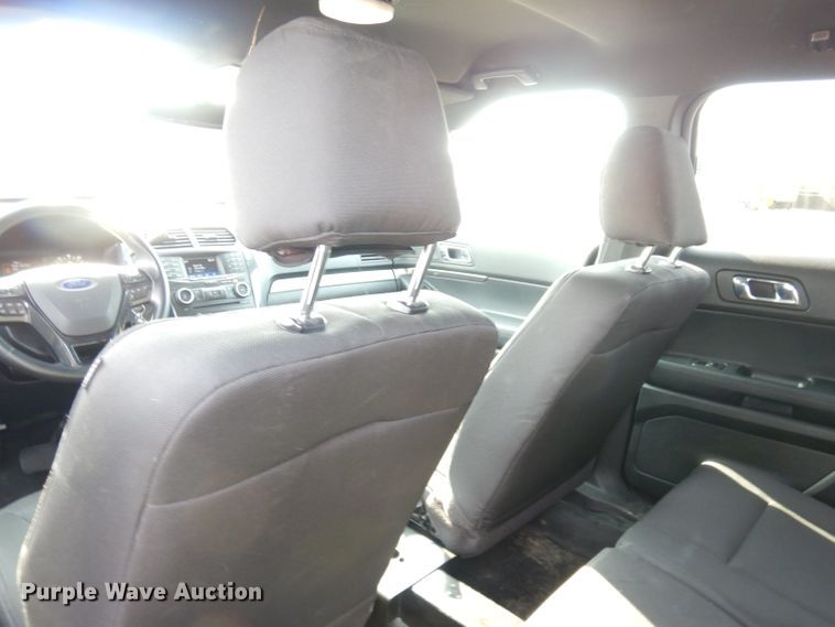 image for item DG0891 2017 Ford Explorer Police Interceptor  SUV