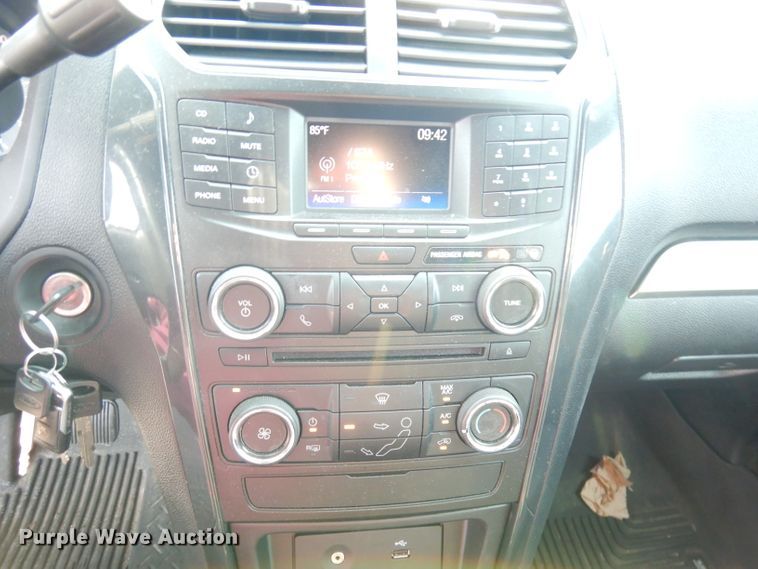 image for item DG0891 2017 Ford Explorer Police Interceptor  SUV