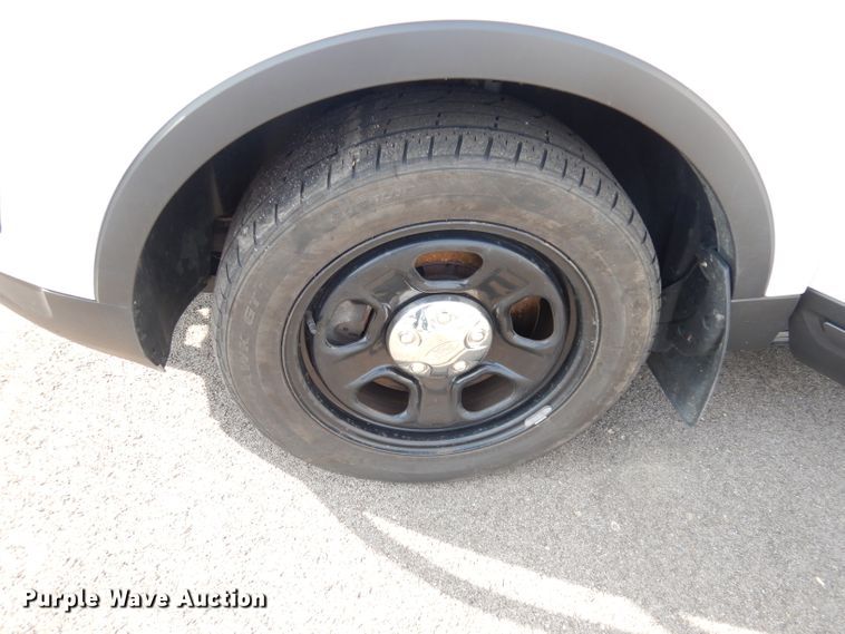 image for item DG0891 2017 Ford Explorer Police Interceptor  SUV