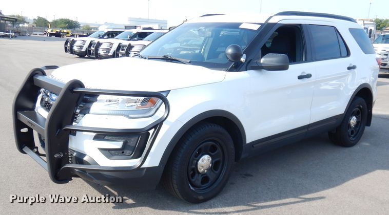 image for item DG0892 2017 Ford Explorer Police Interceptor  SUV