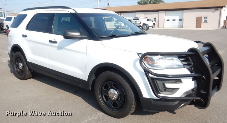 image for item DG0892 2017 Ford Explorer Police Interceptor  SUV