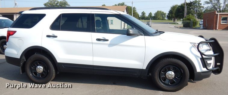 image for item DG0892 2017 Ford Explorer Police Interceptor  SUV