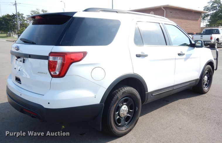 image for item DG0892 2017 Ford Explorer Police Interceptor  SUV