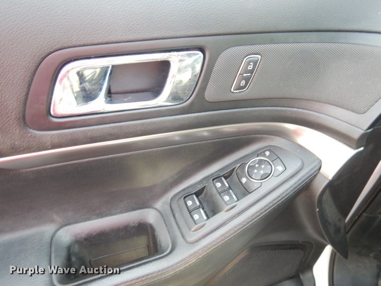 image for item DG0892 2017 Ford Explorer Police Interceptor  SUV