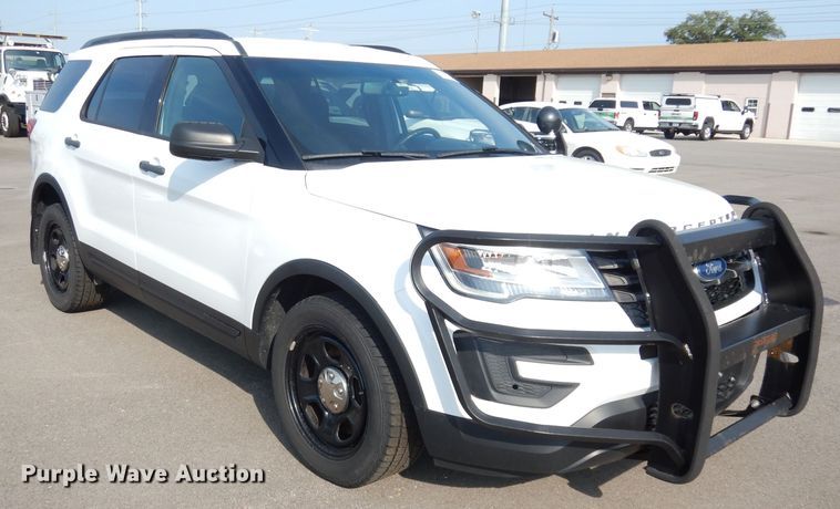 image for item DG0893 2017 Ford Explorer Police Interceptor  SUV