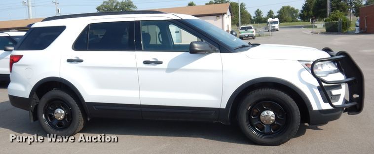 image for item DG0893 2017 Ford Explorer Police Interceptor  SUV