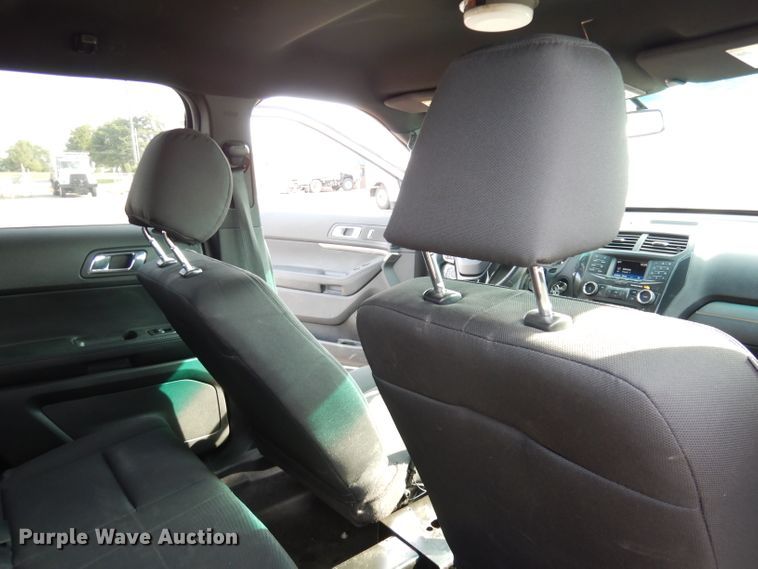 image for item DG0893 2017 Ford Explorer Police Interceptor  SUV