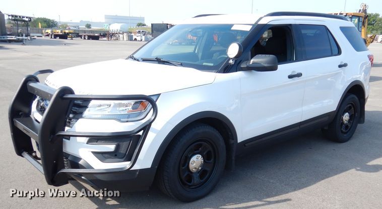 image for item DG0896 2017 Ford Explorer Police Interceptor  SUV