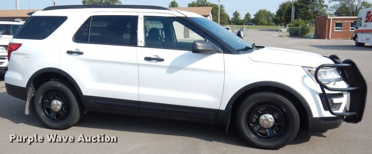 image for item DG0896 2017 Ford Explorer Police Interceptor  SUV