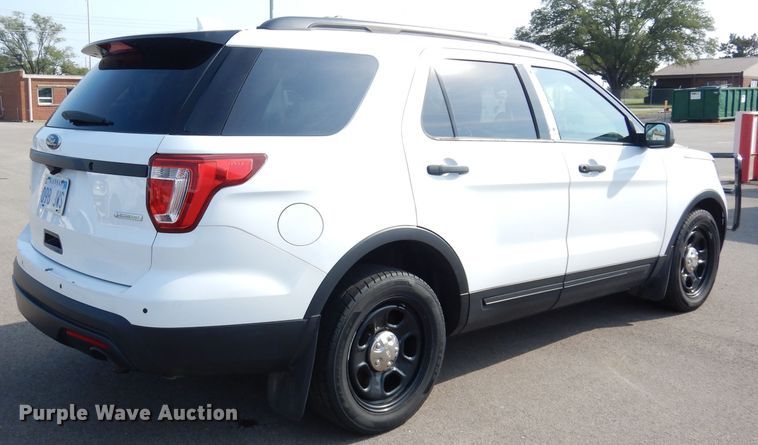 image for item DG0896 2017 Ford Explorer Police Interceptor  SUV
