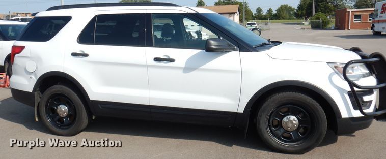 image for item DG0897 2017 Ford Explorer Police Interceptor  SUV