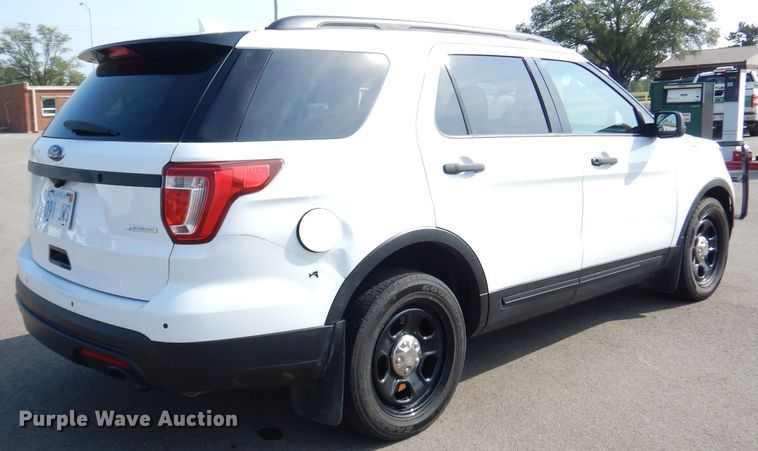 image for item DG0897 2017 Ford Explorer Police Interceptor  SUV