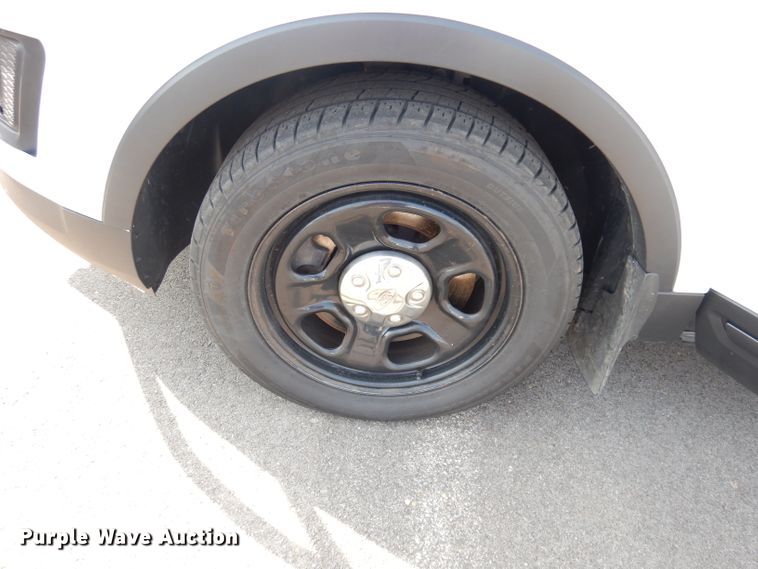 image for item DG0897 2017 Ford Explorer Police Interceptor  SUV