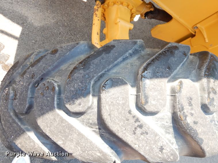 image for item DG0898 2005 John Deere 310SG  backhoe