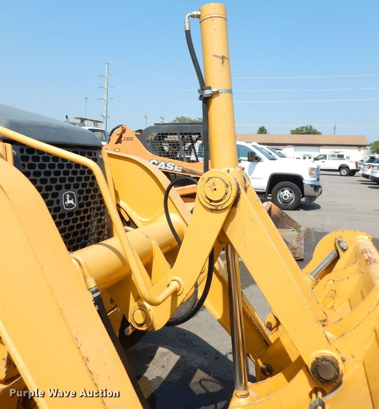 image for item DG0898 2005 John Deere 310SG  backhoe