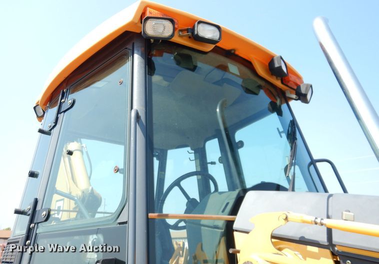 image for item DG0898 2005 John Deere 310SG  backhoe