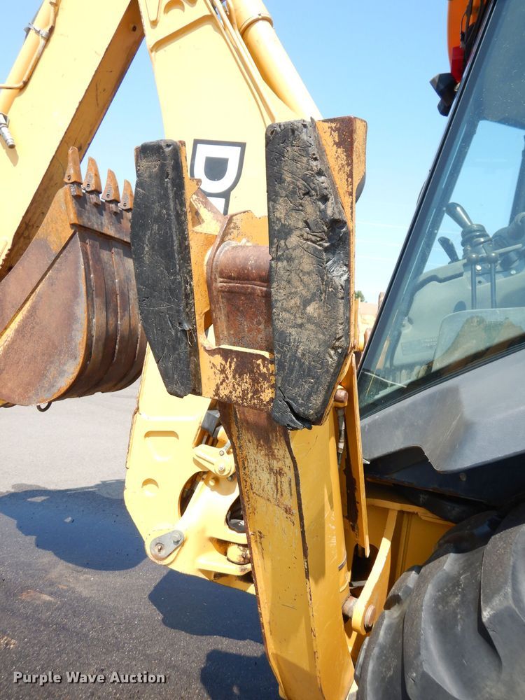 image for item DG0898 2005 John Deere 310SG  backhoe