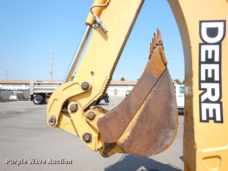 image for item DG0898 2005 John Deere 310SG  backhoe