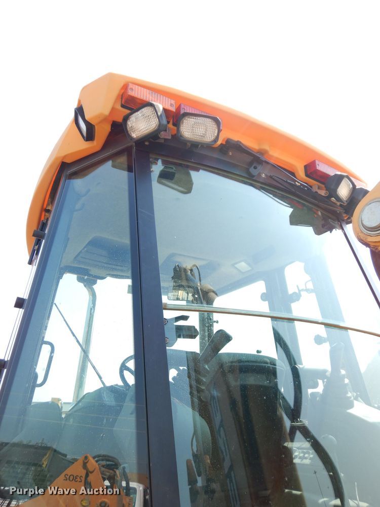 image for item DG0898 2005 John Deere 310SG  backhoe