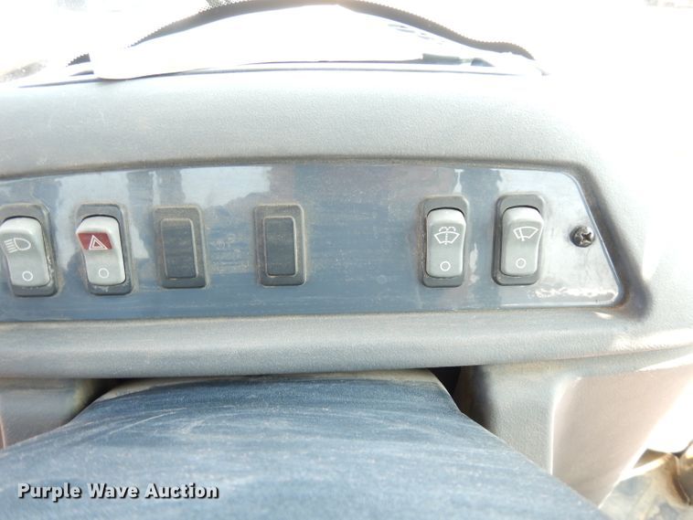 image for item DG0898 2005 John Deere 310SG  backhoe