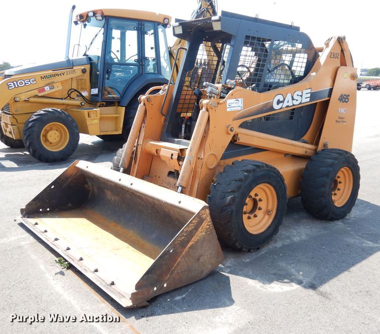 image for item DG0899 Case 465  skid steer loader