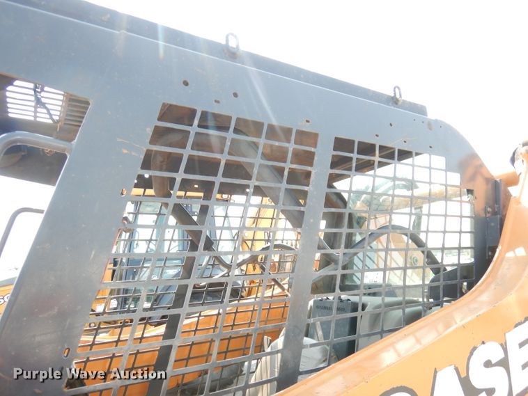 image for item DG0899 Case 465  skid steer loader