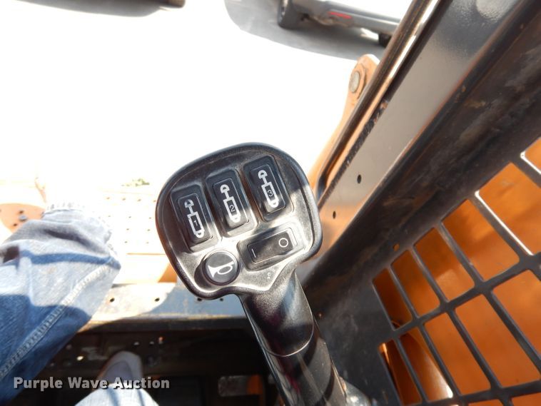 image for item DG0899 Case 465  skid steer loader