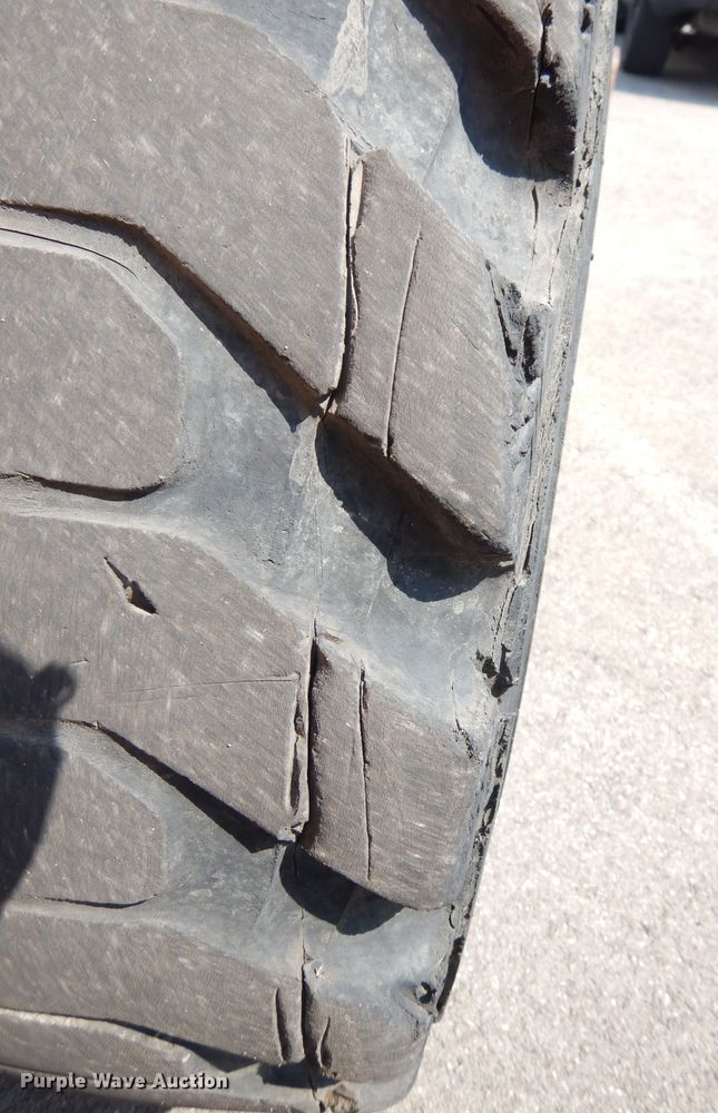 image for item DG0899 Case 465  skid steer loader