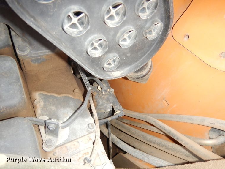 image for item DG0899 Case 465  skid steer loader