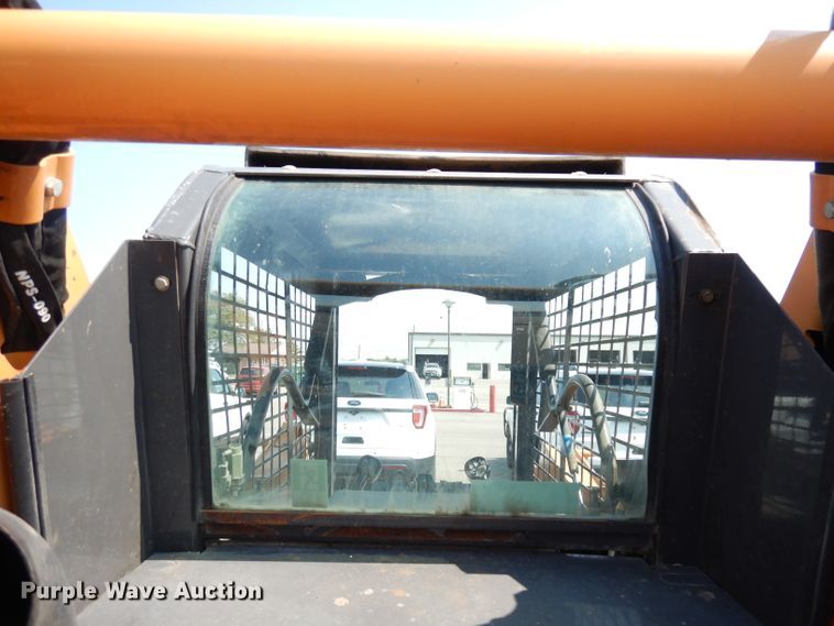 image for item DG0899 Case 465  skid steer loader