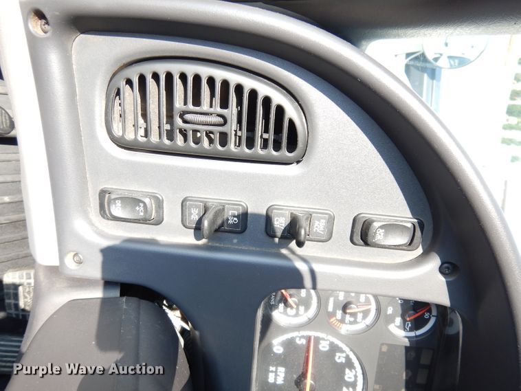 image for item DG0904 2012 Freightliner Business Class M2  dump truck