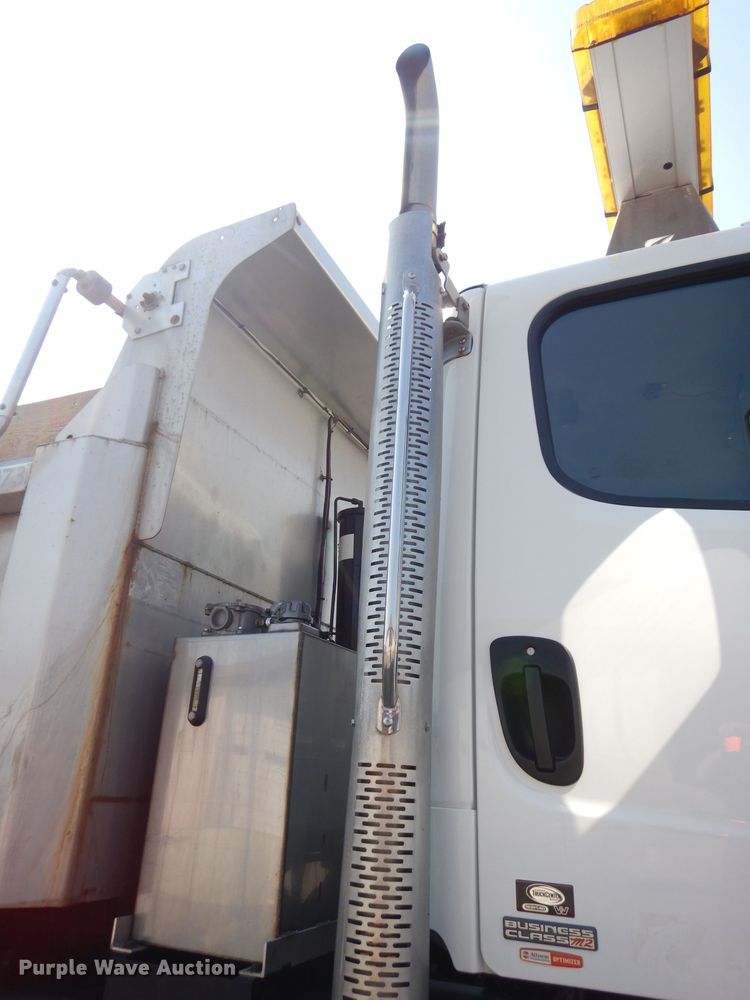 image for item DG0904 2012 Freightliner Business Class M2  dump truck