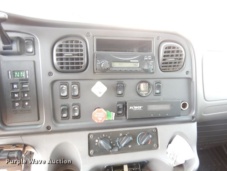 image for item DG0905 2012 Freightliner Business Class M2  dump truck