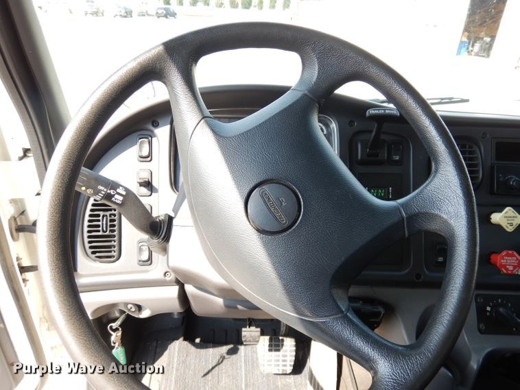 image for item DG0905 2012 Freightliner Business Class M2  dump truck